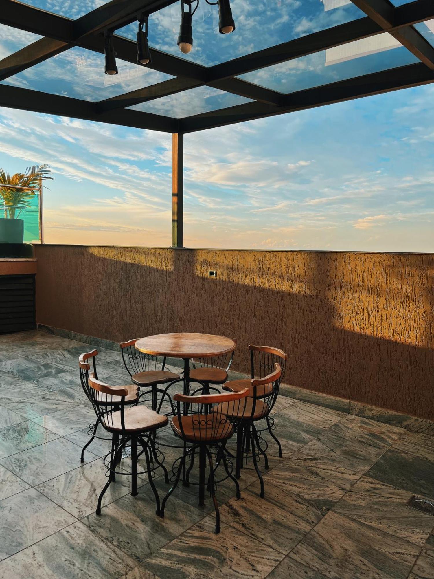 Bh Para 2 - Studio - Estoril Belo Horizonte Kültér fotó
